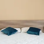 Kalispera Aparthotel 4*