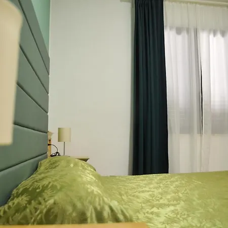 Hotel apartamentowy Kalispera *