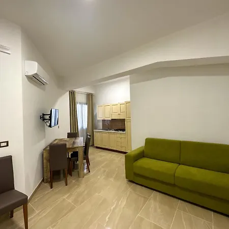 Hotel apartamentowy Kalispera Scalea