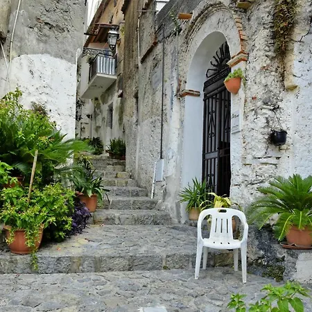 Kalispera Hotel apartamentowy Scalea