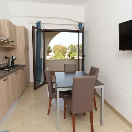Hotel apartamentowy Kalispera Scalea